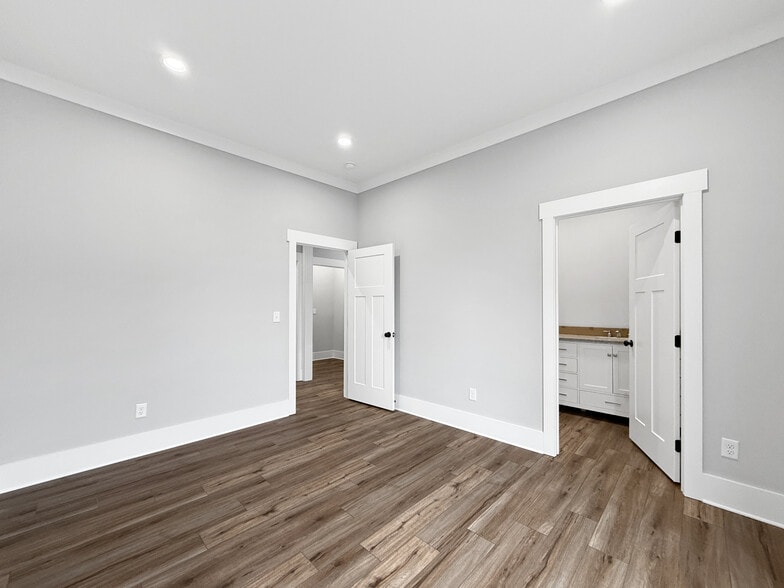 More Photos Of 514 Lurleen B Wallace Blvd, Tuscaloosa Office For Lease