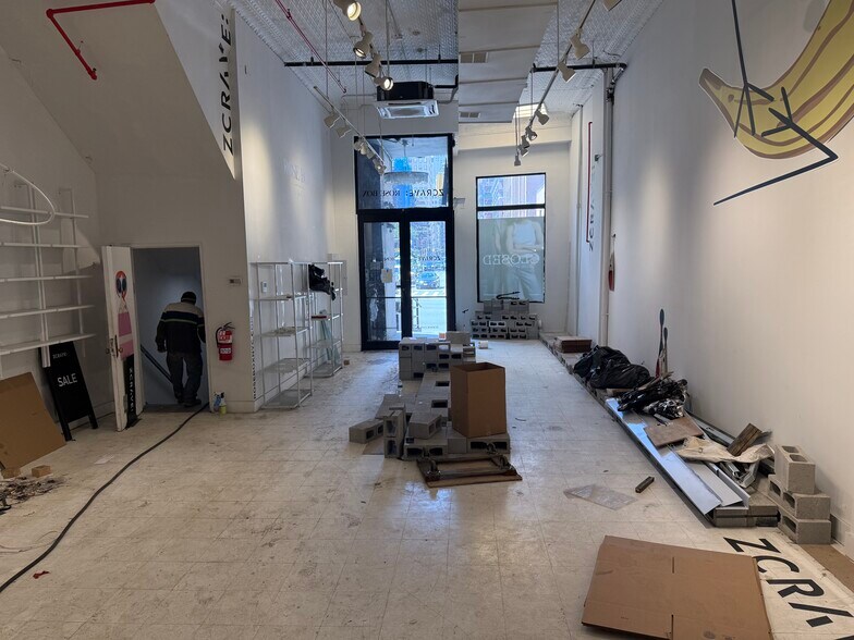 More Photos Of 343 Canal St, New York Office For Lease