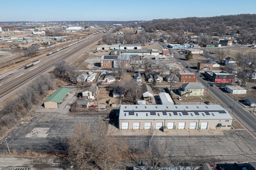 More Photos Of 5214 Lake Ave, Saint Joseph Industrial For Sale