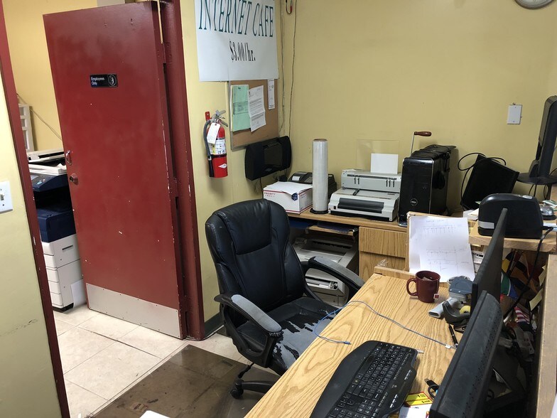 More Photos Of 1228 E Compton Blvd, Compton Loft Creative Space For Sale