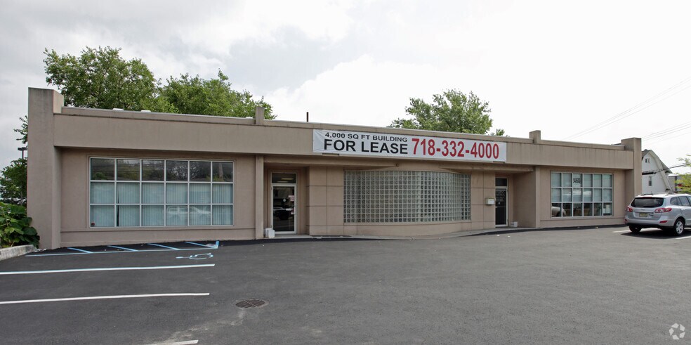 Primary Photo Of 2454-2460 Hylan Blvd, Staten Island Medical For Lease