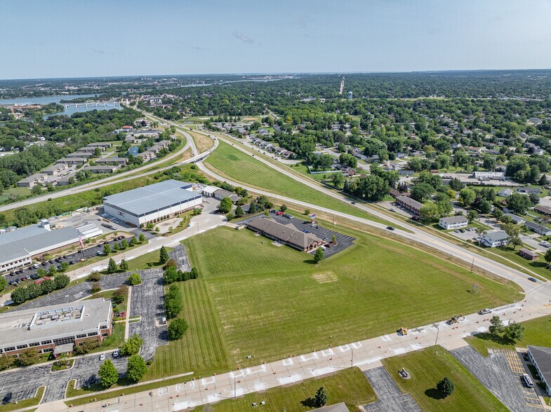 More Photos Of 0 Broadway Street St, De Pere Land For Sale