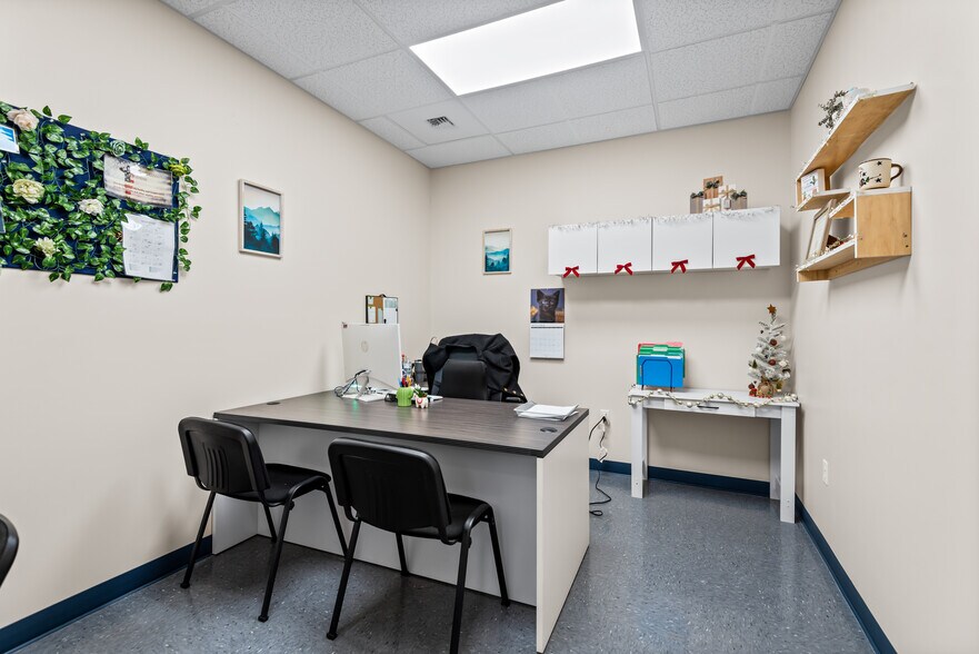 More Photos Of 1741 Fiske Pl, Oxnard Warehouse For Sale