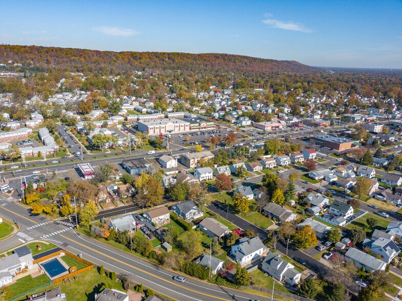 More Photos Of 509-513 W Union Ave, Bound Brook Freestanding For Sale