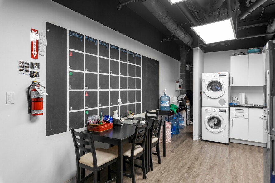 More Photos Of St Thomas St, St. Albert Apartments For Sale