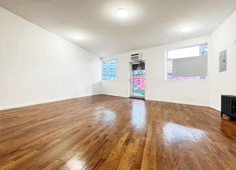 More Photos Of 1254 Myrtle Ave, Brooklyn Storefront Retail Office For Lease