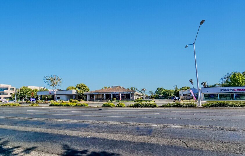 More Photos Of 1313 Travis Blvd, Fairfield Medical For Lease