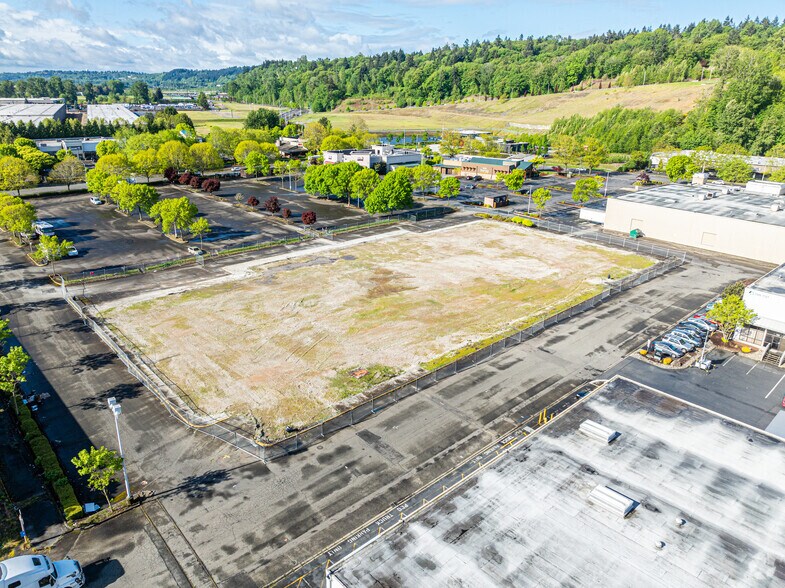 More Photos Of 5910 S 180th St, Tukwila Distribution For Sale