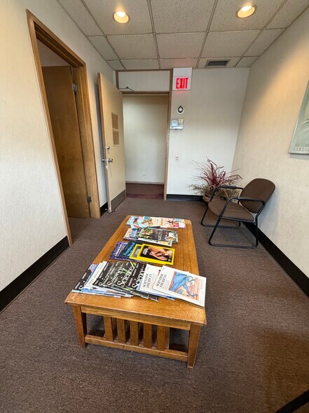 More Photos Of 480 Elm Pl, Highland Park Office For Sale