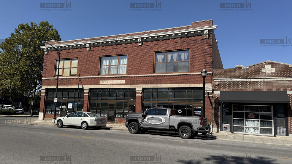 Primary Photo Of 429-433 W Walnut St, Springfield Office Residential For Lease