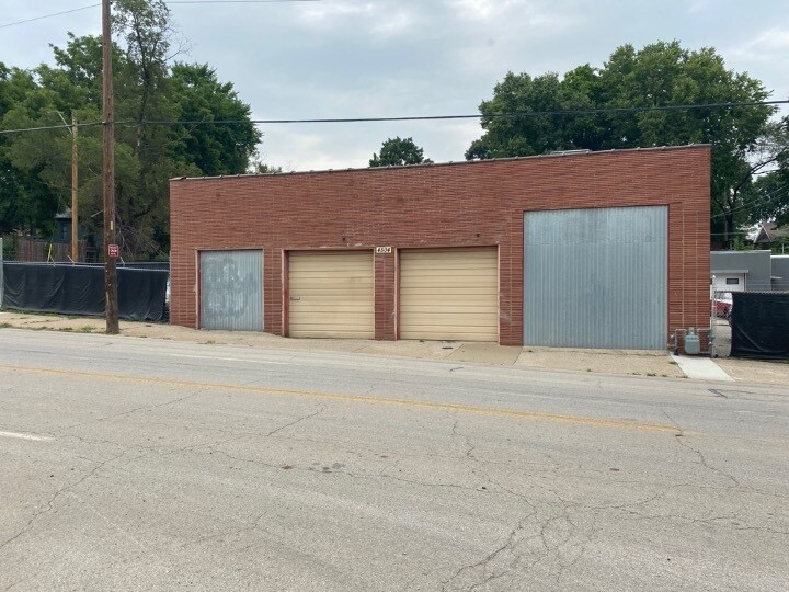 More Photos Of 4500-4508 E 27th St, Kansas City Service For Lease