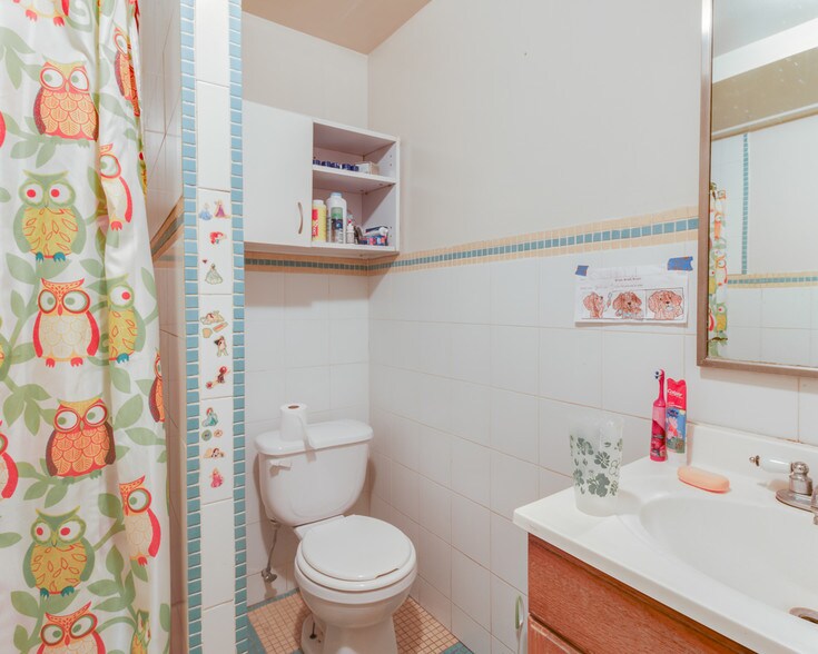 More Photos Of 89-06-89-08 S Conduit Ave, Howard Beach Apartments For Sale