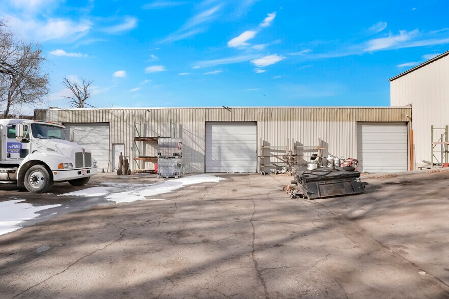 More Photos Of 1770 E 69th Ave, Denver Warehouse For Sale