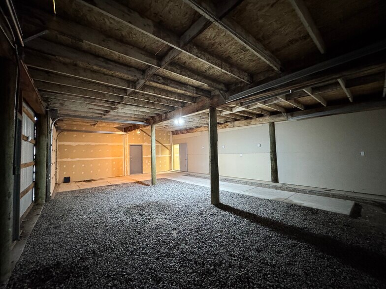 More Photos Of 530 N Broadway Ave, Riverton Mixed Retail For Sale