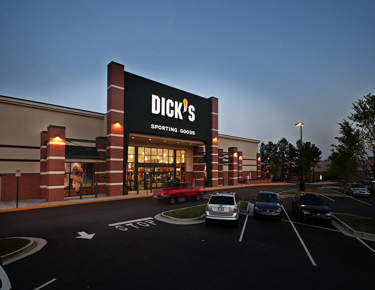More Photos Of 6050 Peachtree Pky, Peachtree Corners Storefront For Lease