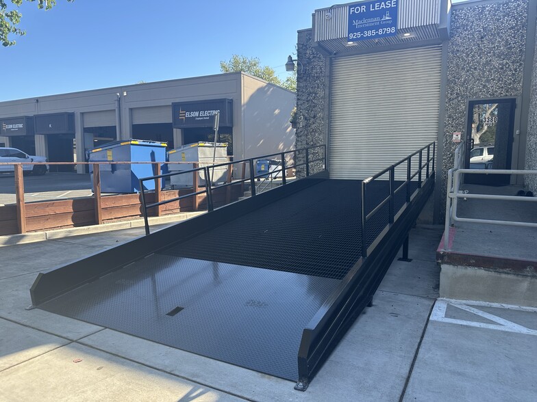 Primary Photo Of 3380 Vincent Rd, Pleasant Hill Light Distribution For Lease