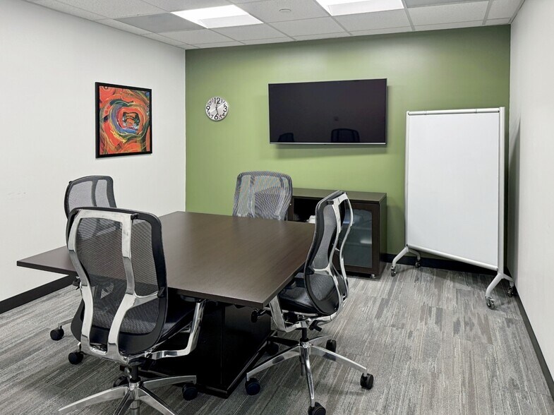 More Photos Of 4250 N Fairfax Dr, Arlington Coworking Space