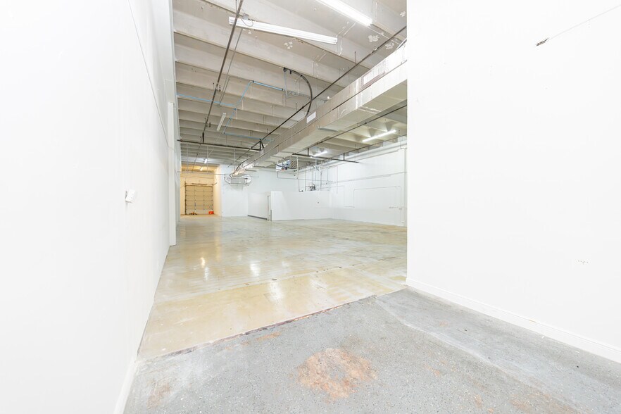 More Photos Of 4093 N 28th Way, Hollywood Warehouse For Lease