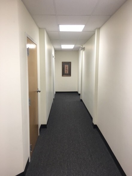 More Photos Of 2110 Duncan Rd, Wilmington Loft Creative Space For Lease