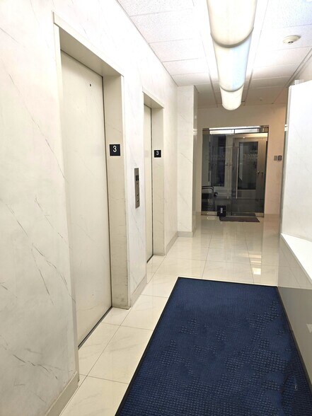 More Photos Of 31-19 Newtown Ave, Astoria Medical For Lease