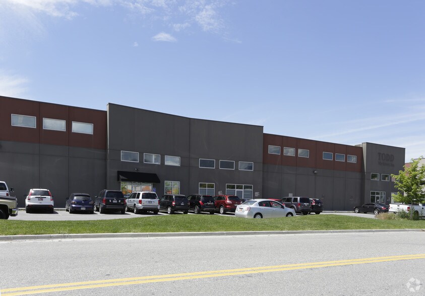 More Photos Of 383-385 N 700 W, North Salt Lake Warehouse For Sale