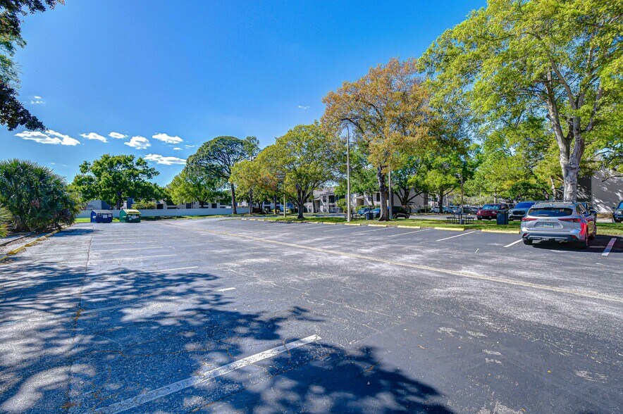 More Photos Of 4710 N Habana Ave, Tampa Medical For Sale