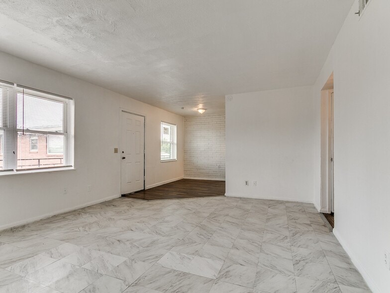 More Photos Of 1731 NW 32nd St, Oklahoma City Apartments For Sale