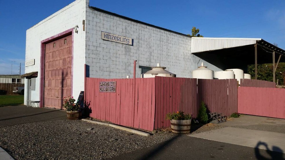 More Photos Of 1520 Sheridan Ave, Prosser Winery Vineyard For Sale