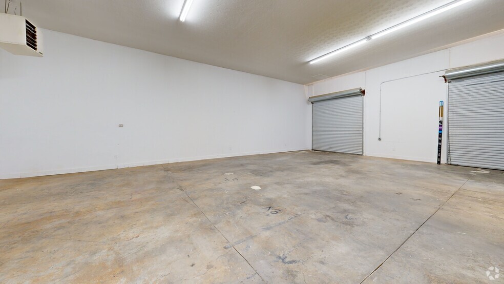 More Photos Of 7187 Washington St, Covington Unknown For Lease