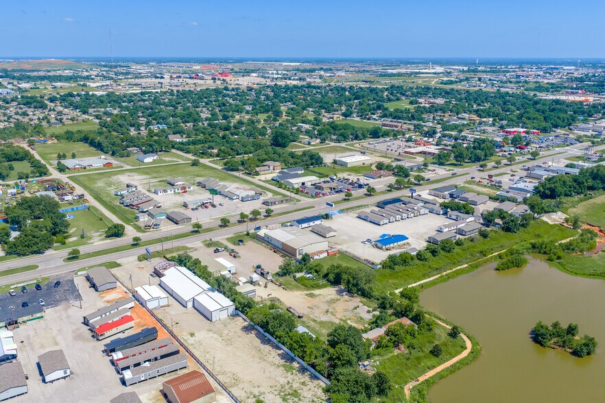 More Photos Of 6209 S Shields Blvd, Oklahoma City Manufacturing For Sale