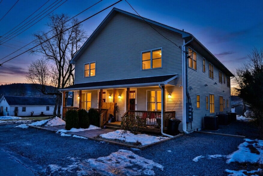 More Photos Of 127 Pine St, Wurtsboro Apartments For Sale