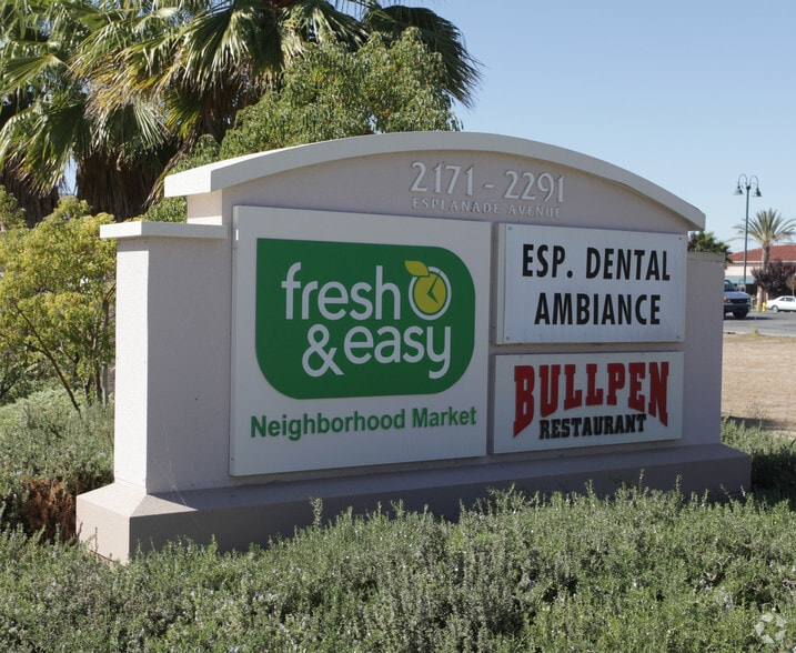 More Photos Of Sanderson & Esplanade Ave, San Jacinto Unknown For Lease