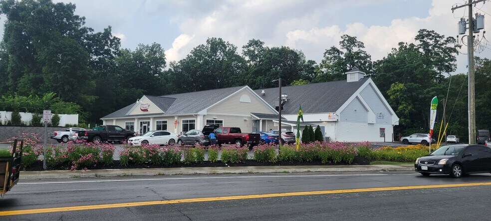 More Photos Of 187 Route 209, Wurtsboro Freestanding For Lease