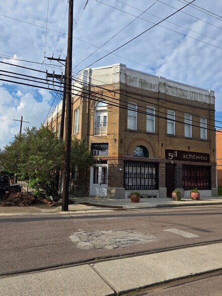More Photos Of 501 W Front St, Orange Office For Sale