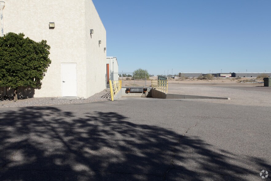More Photos Of 546-566 W Centennial Blvd, Casa Grande Manufacturing For Lease