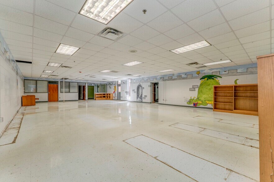 More Photos Of 13 Rome Rd SW, Cave Spring Coworking Space