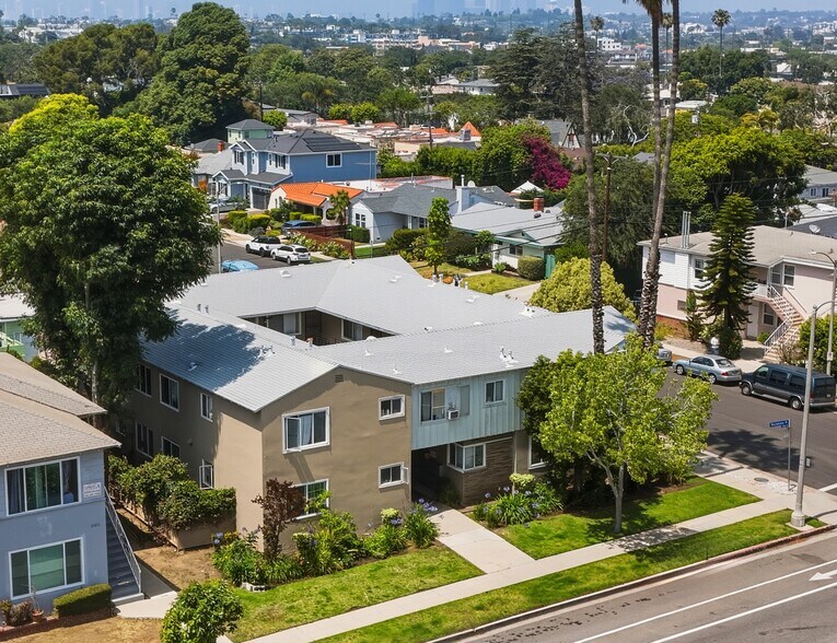 More Photos Of 11401 Washington Pl, Los Angeles Apartments For Sale