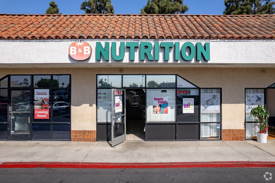 More Photos Of 6900-7100 S Santa Fe Ave, Huntington Park Unknown For Lease