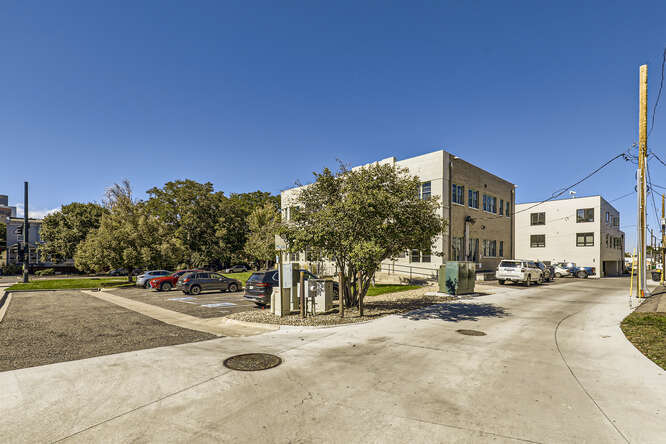 More Photos Of 2100 Downing St, Denver Office For Sale