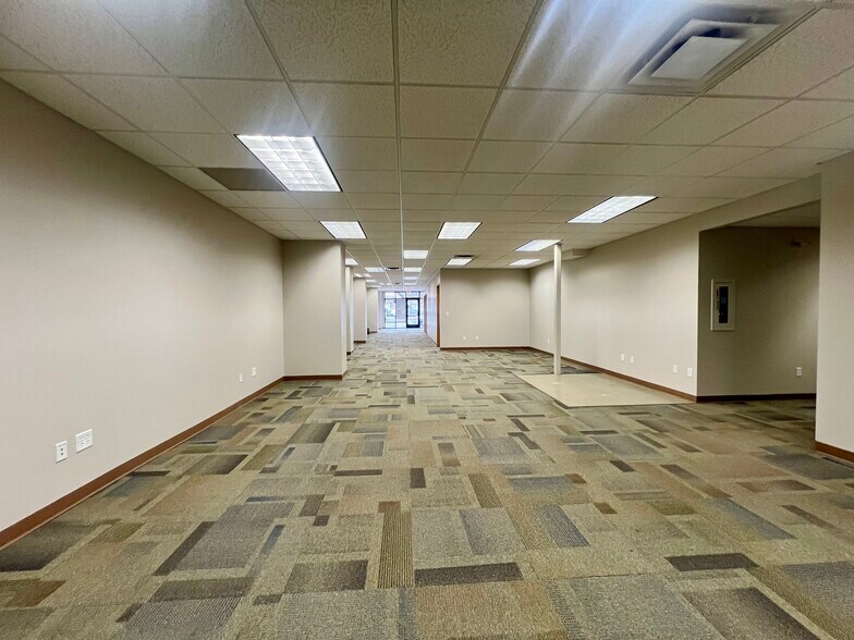 More Photos Of 600 Riverfront Dr S, Mankato Unknown For Lease