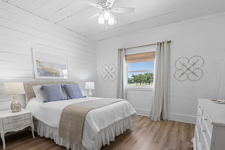 More Photos Of 7617 McGregor Park Rd, Temple Lodge Meeting Hall For Sale