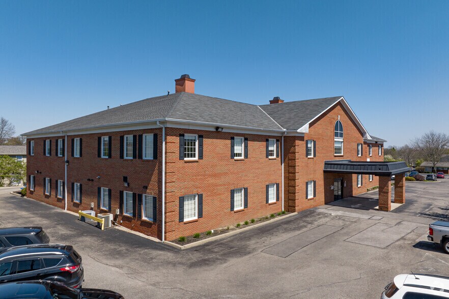 More Photos Of 796 Cincinnati Batavia Pike, Cincinnati Office For Lease