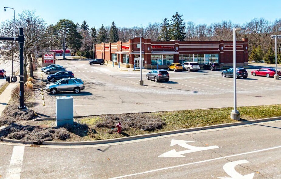 More Photos Of 2506 Niles Ave, Saint Joseph Drugstore For Sale