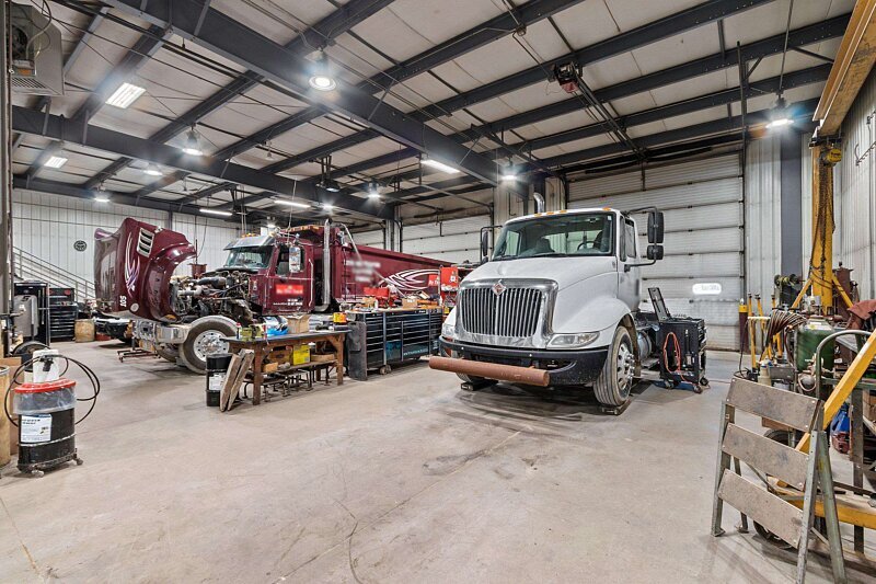 More Photos Of 6532 Old 29 Rd, Seymour Auto Repair For Sale
