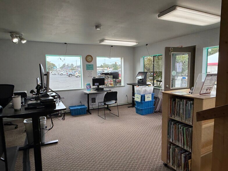 More Photos Of 1910 Bay Ave, Ocean Park Freestanding For Sale