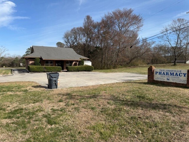 More Photos Of 105 Church St, Taylorsville Drugstore For Sale