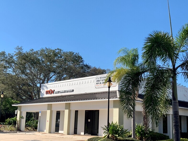 More Photos Of 5501-5555 Roosevelt Blvd, Clearwater Unknown For Lease