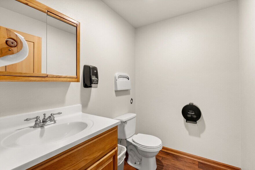 More Photos Of 281 Hamilton Rd N, Chehalis Warehouse For Sale