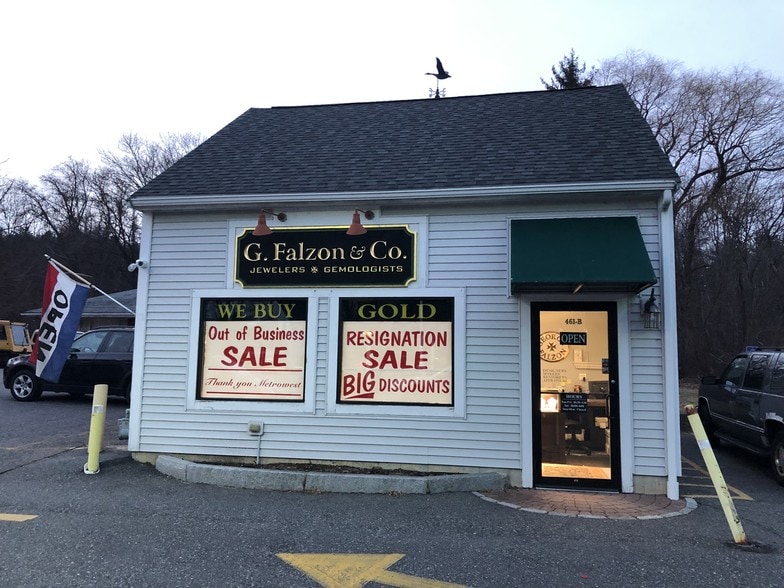 More Photos Of 461-465 Washington St, Holliston Storefront Retail Residential For Sale