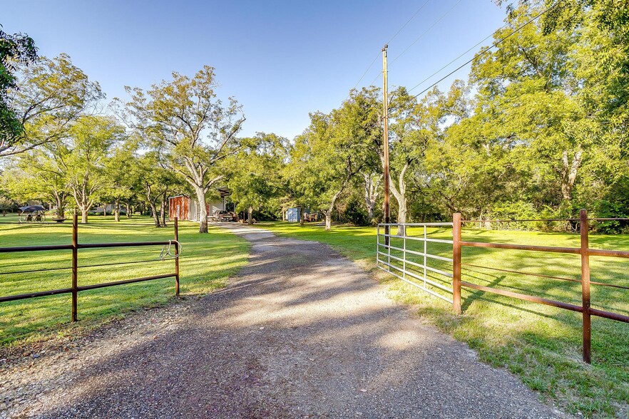 More Photos Of 10501 County Road 525, Mansfield Hospitality For Sale